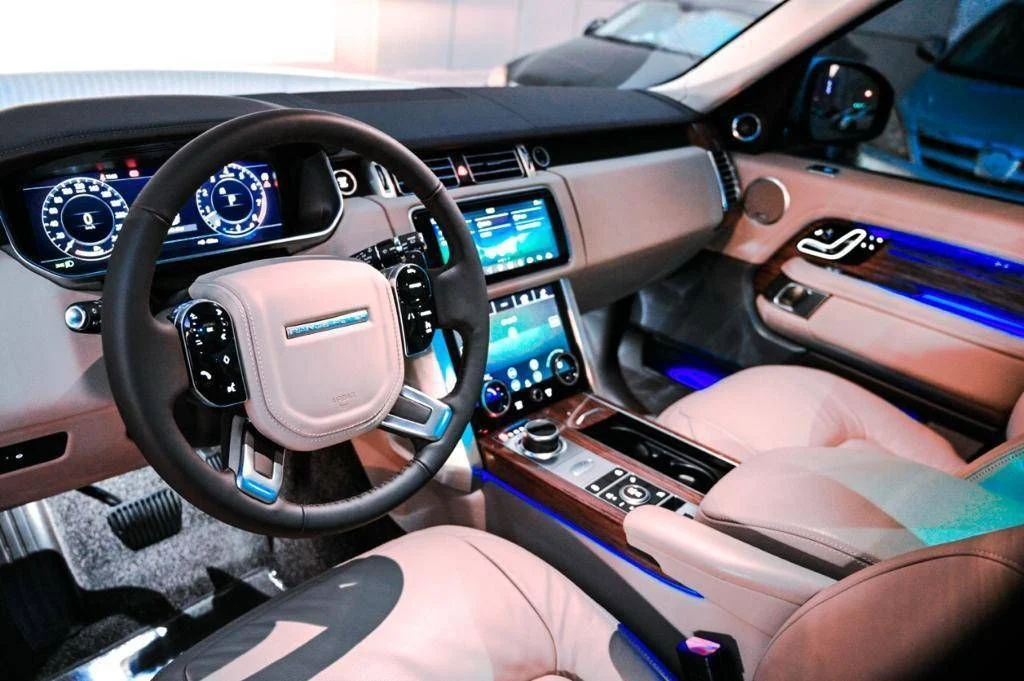 LAND ROVER VOGUE 2021