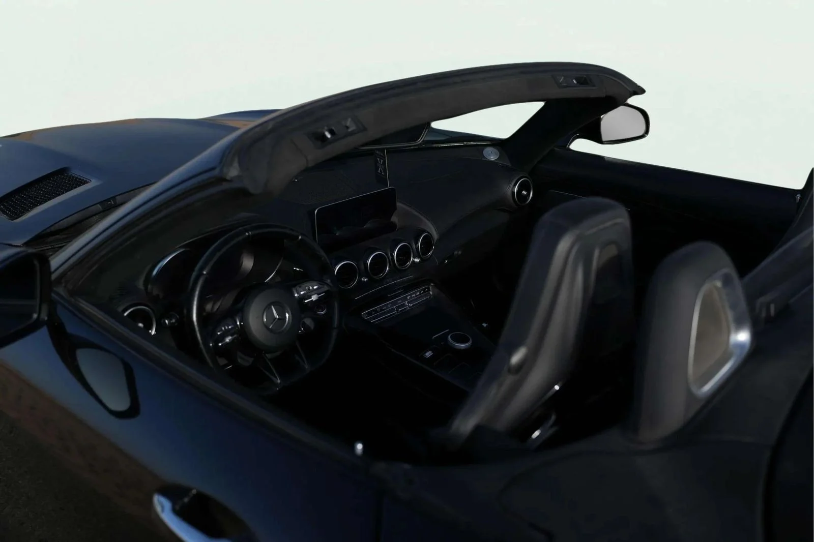 MERCEDES GT 2023