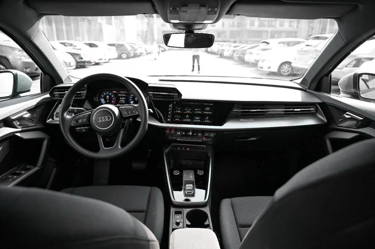 AUDI A3 2023