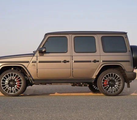 MERCEDES G CLASS 2025