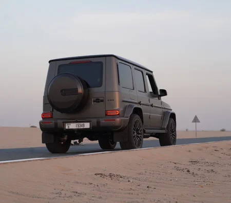 MERCEDES G CLASS 2025