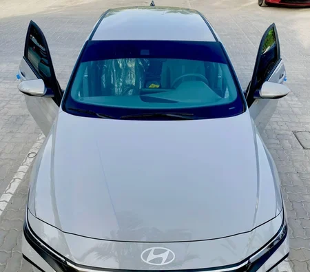 HYUNDAI ELANTRA 2024