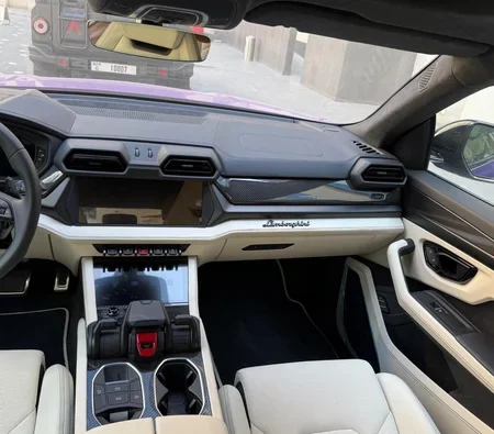LAMBORGHINI URUS 2026
