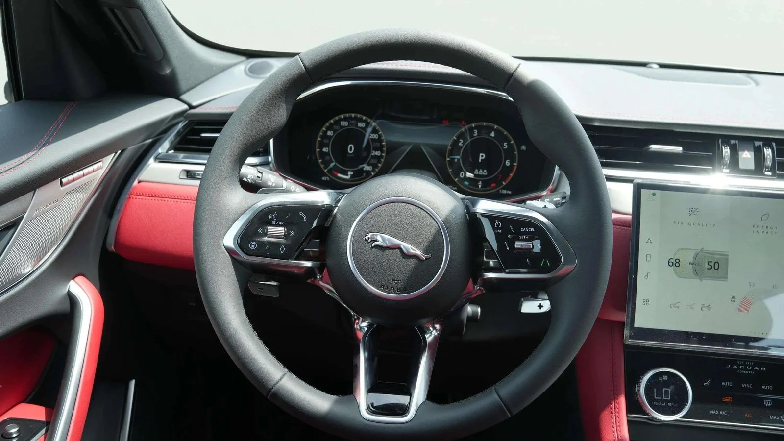 JAGUAR F-PACE 2026