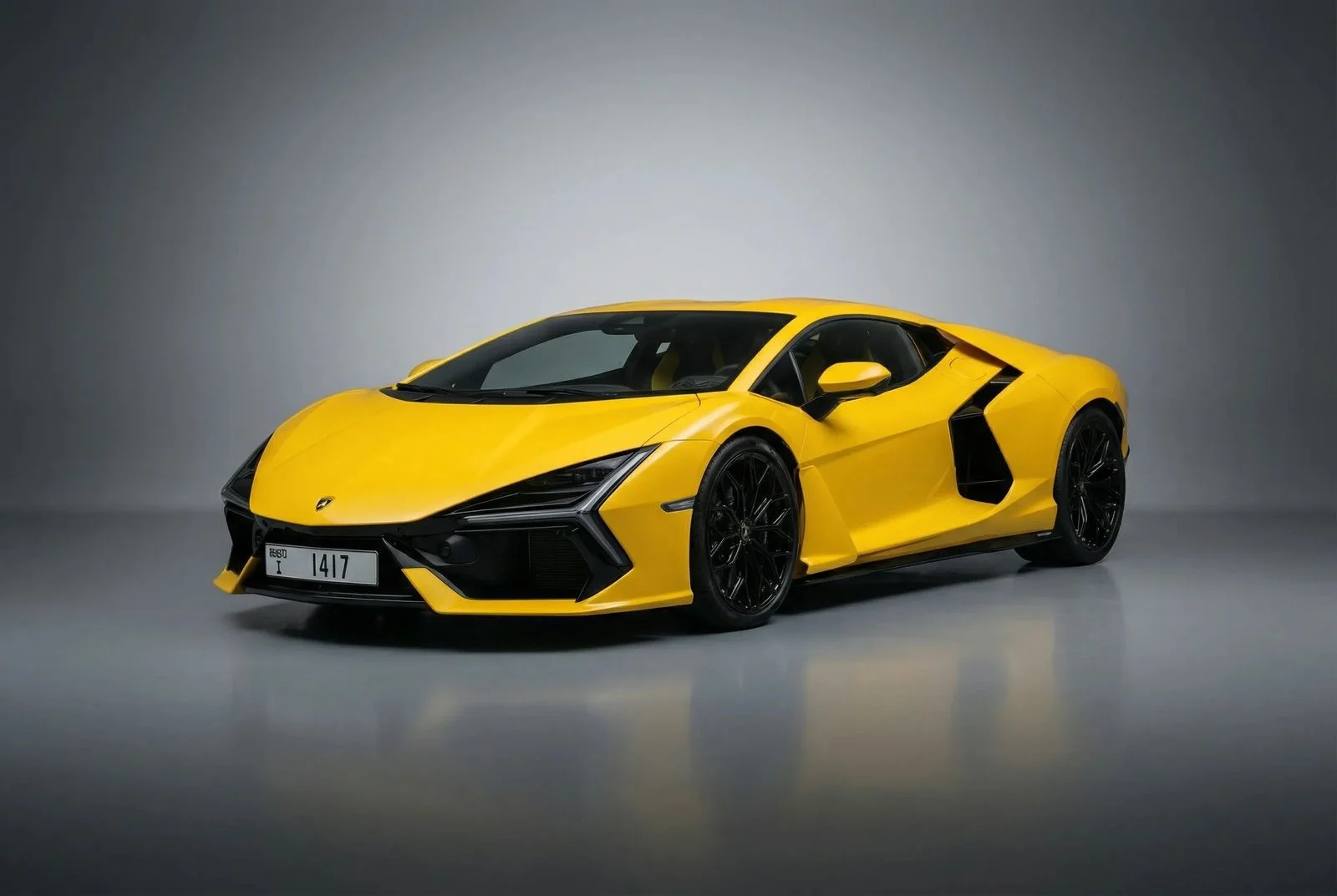 LAMBORGHINI Revuelto 2025
