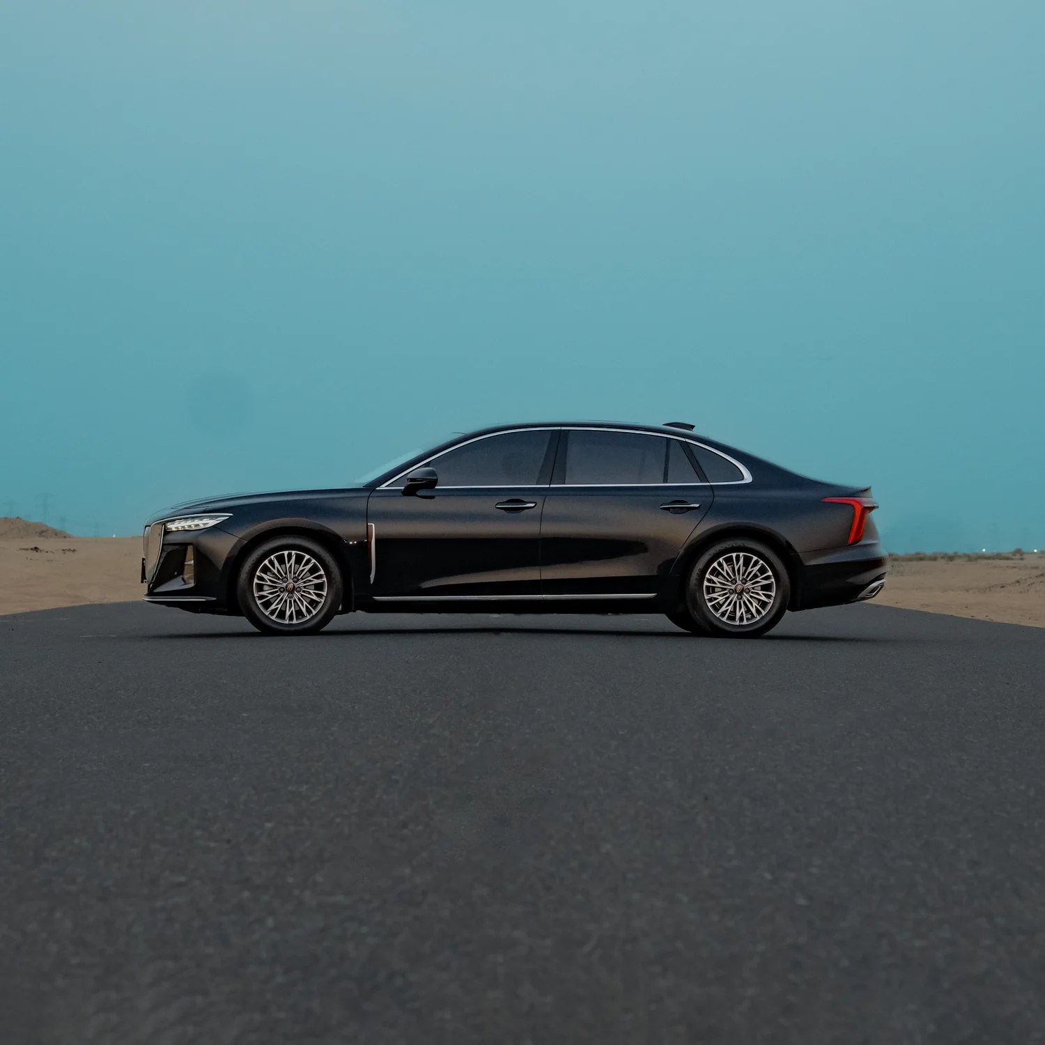هونشي H5 2023
