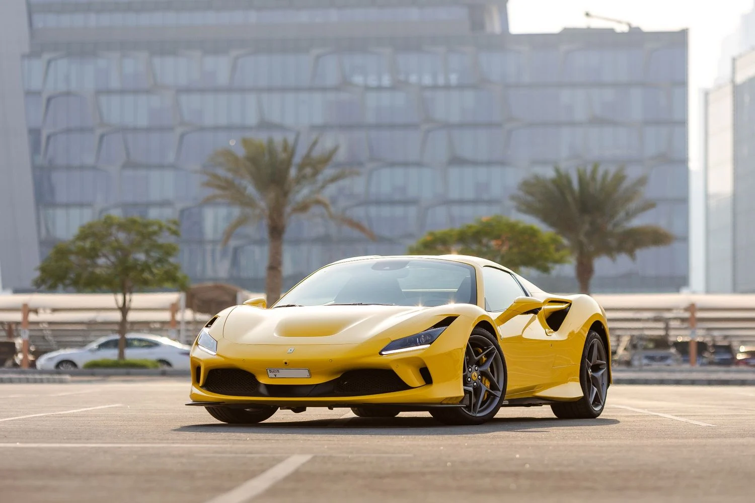 FERRARI F8 2023