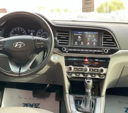 HYUNDAI ELANTRA 2019
