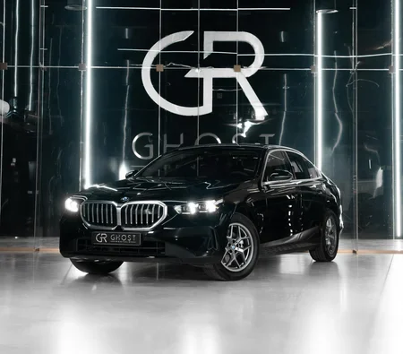 BMW 5 SERIES 2025
