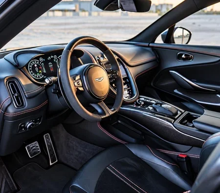 ASTON MARTIN DBX 2023