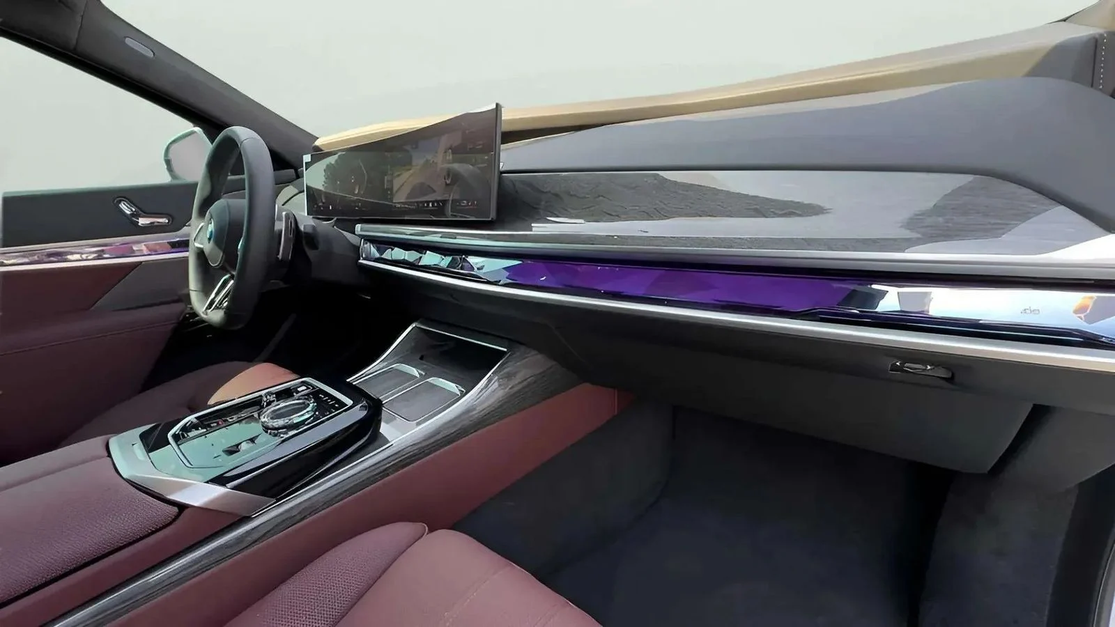 بي أم دبليو 7 SERIES 2025