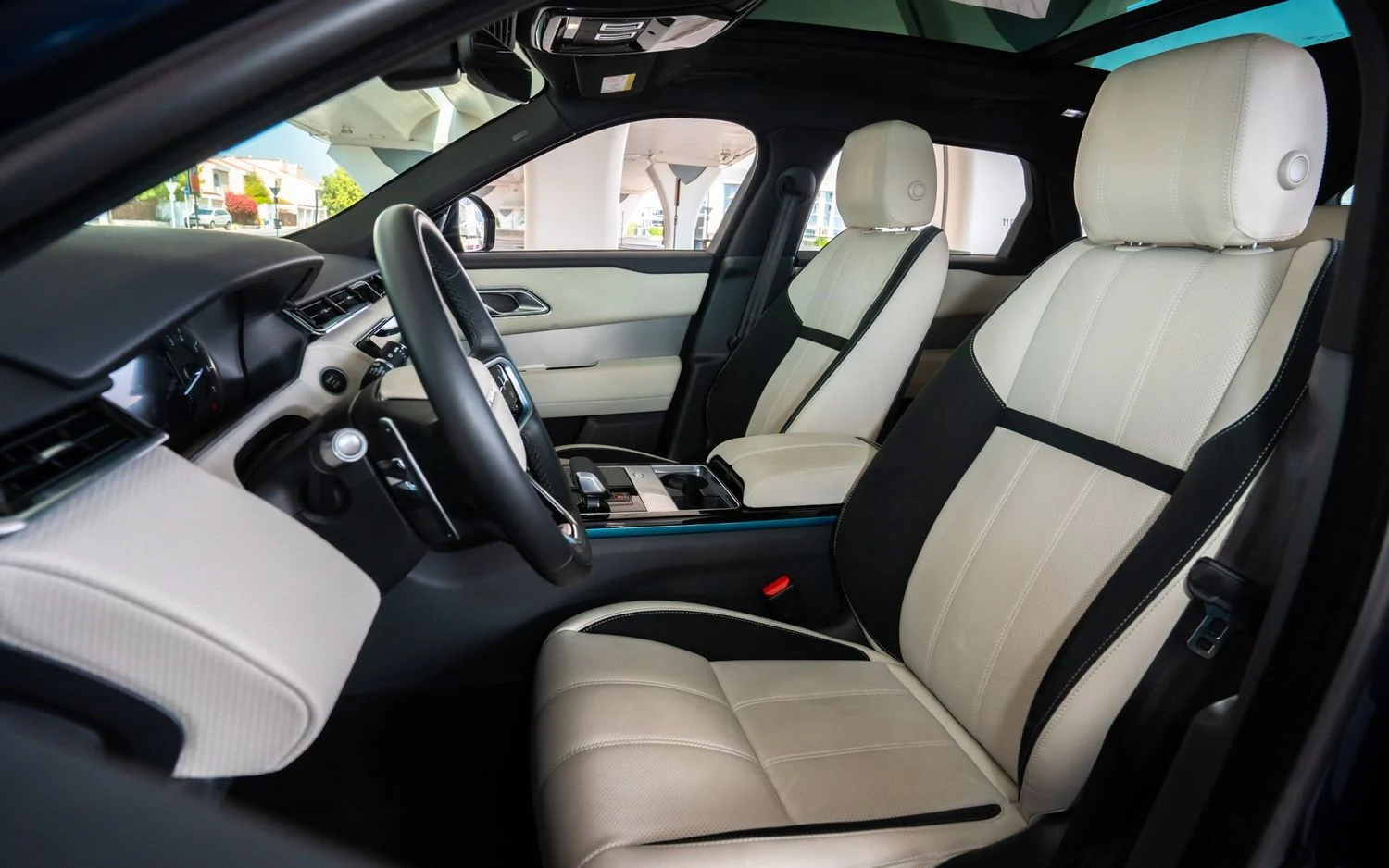 LAND ROVER VELAR 2022