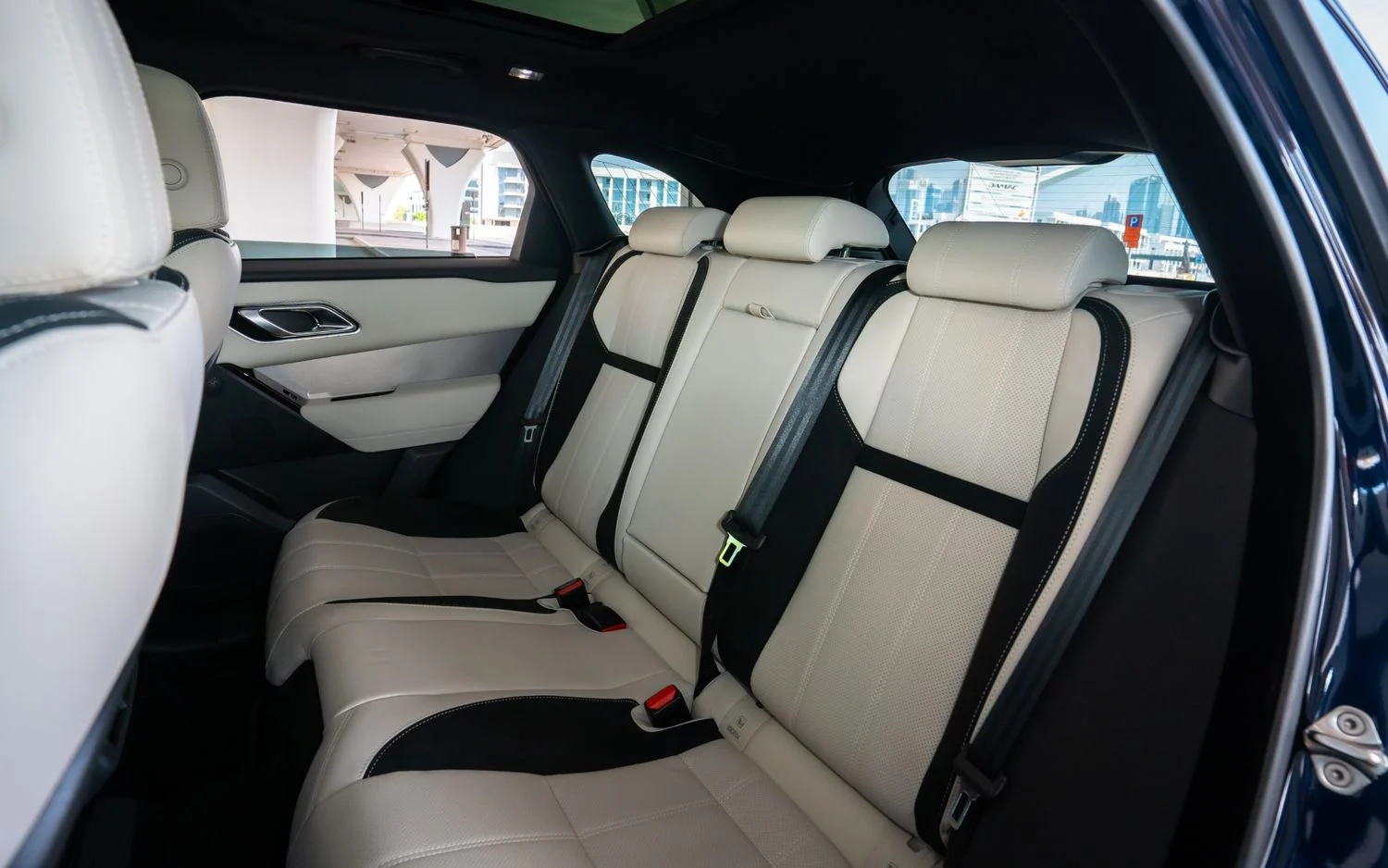 LAND ROVER VELAR 2022