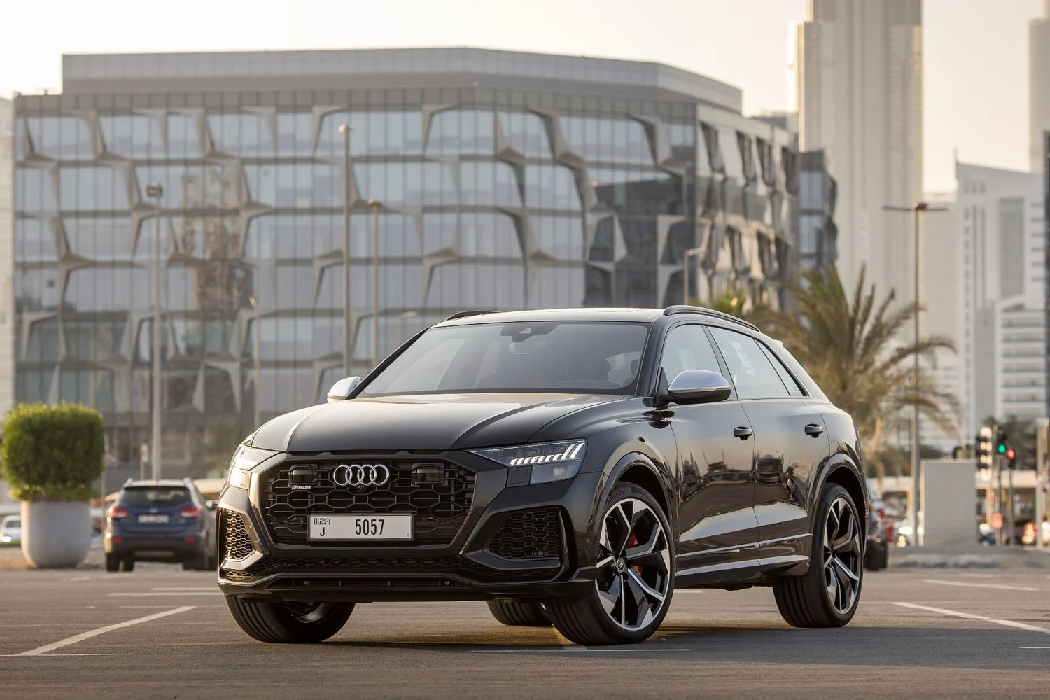 AUDI Q8 2023