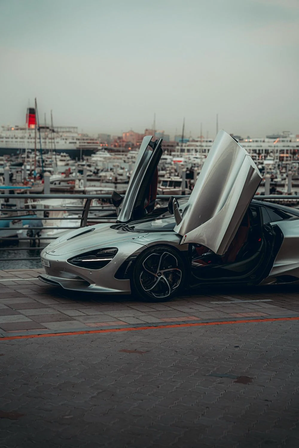 MCLAREN 750S 2024