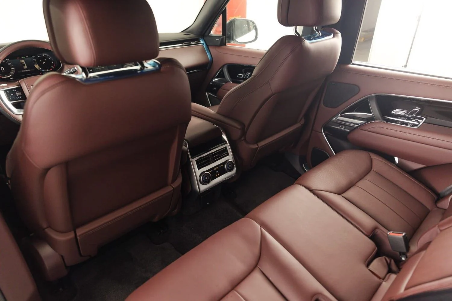 LAND ROVER VOGUE 2024