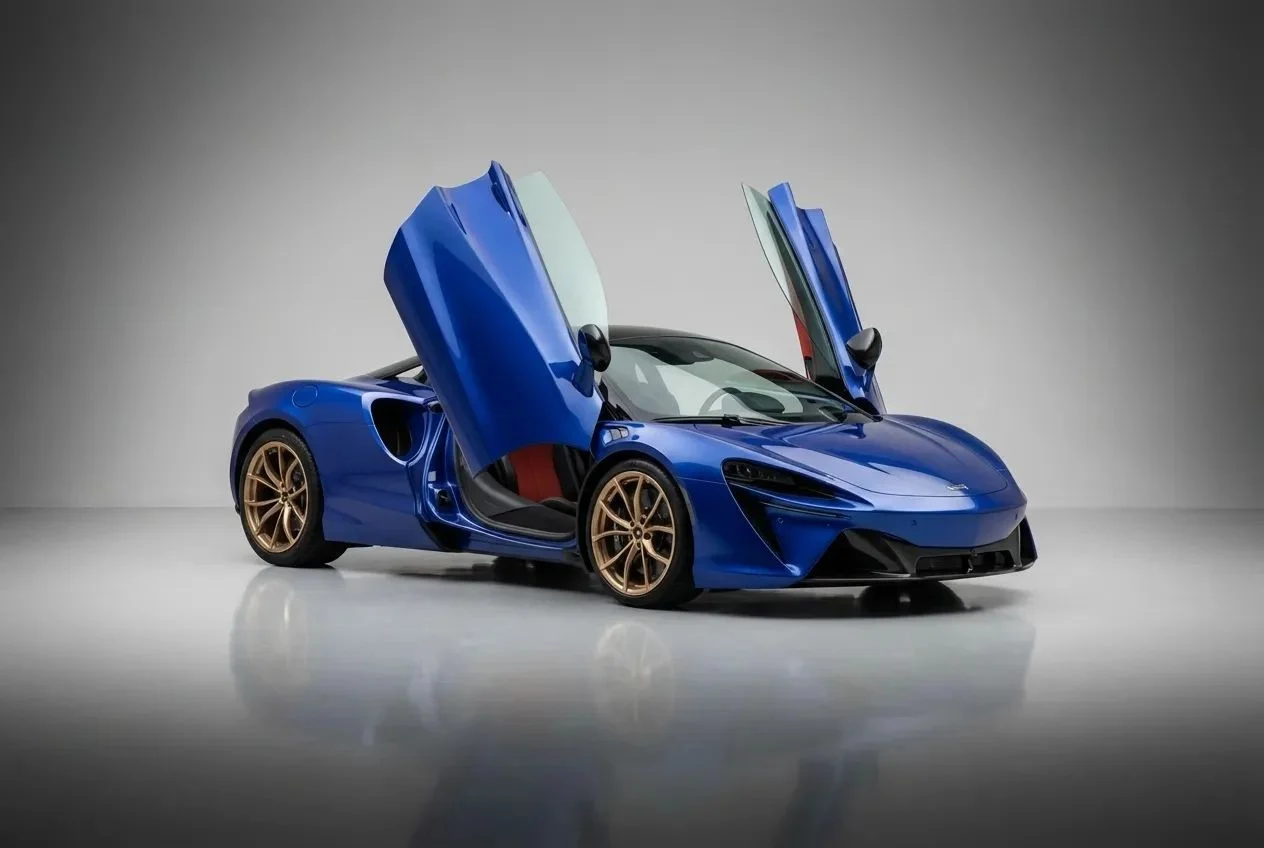 مكلارين Artura Spider 2026