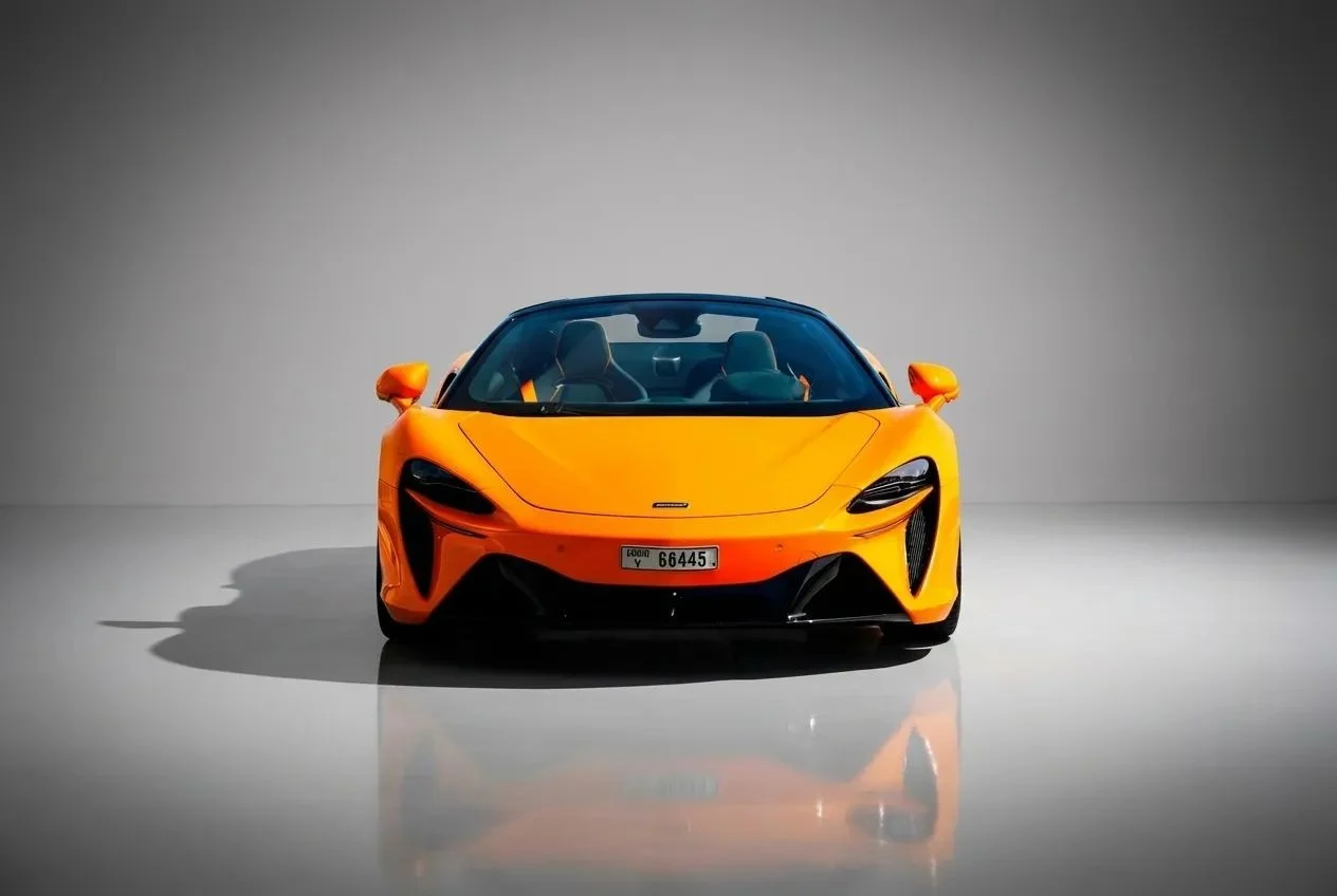 MCLAREN Artura Spider 2026