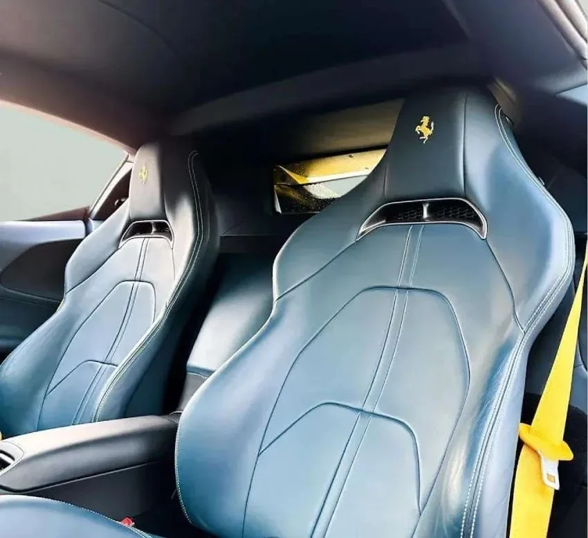 FERRARI SF90 2023