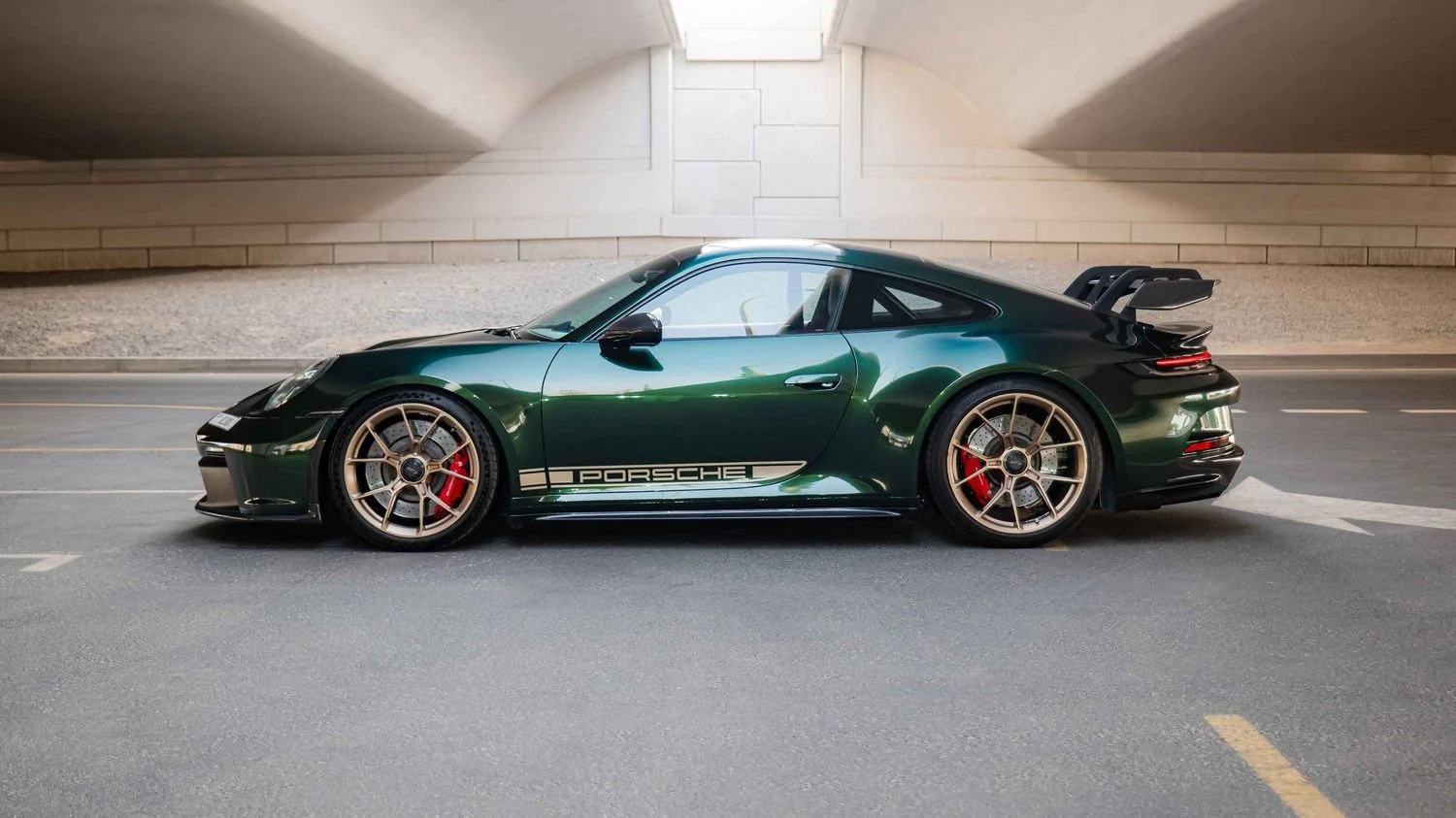 PORSCHE 911 2023