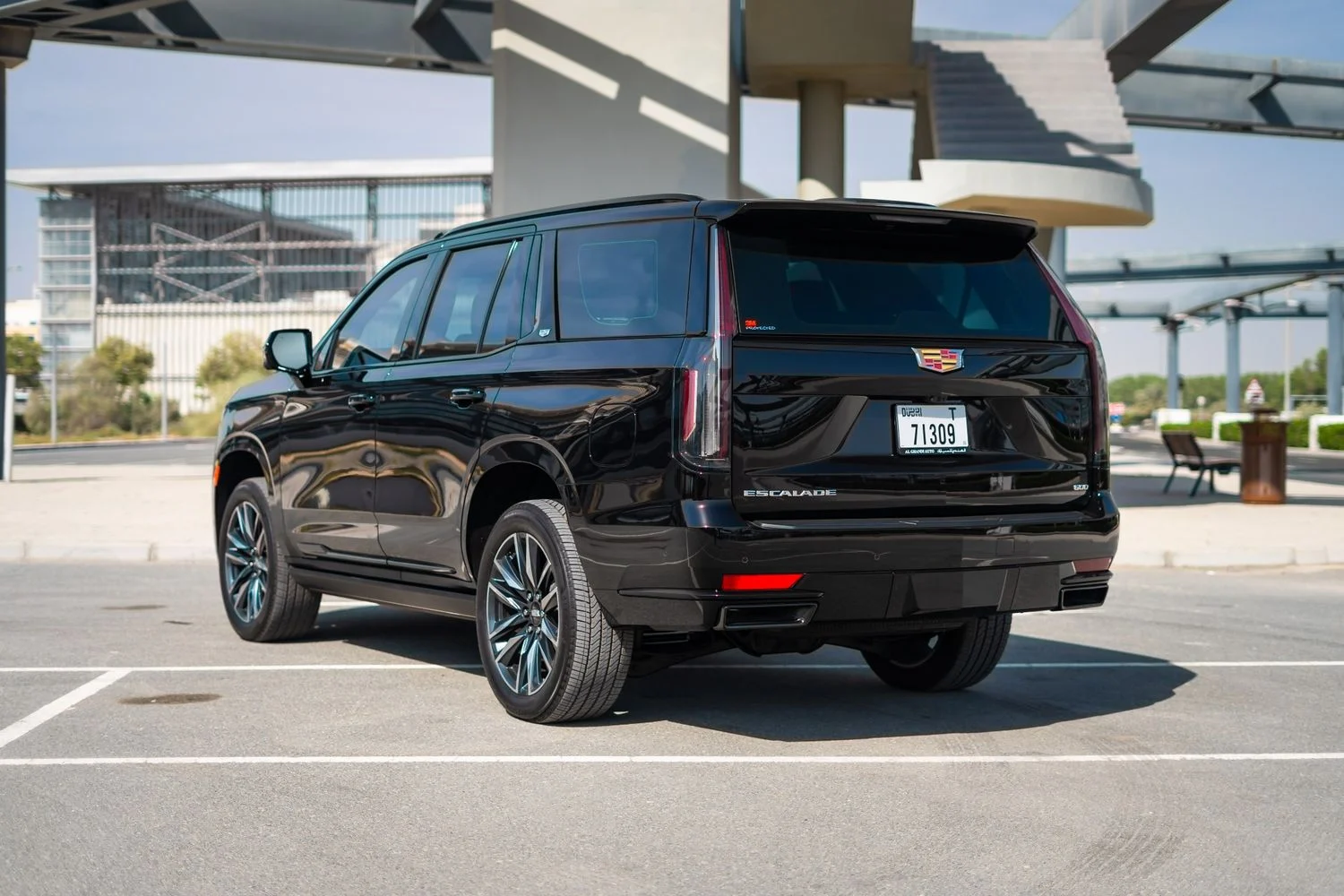 CADILLAC ESCALADE 2023
