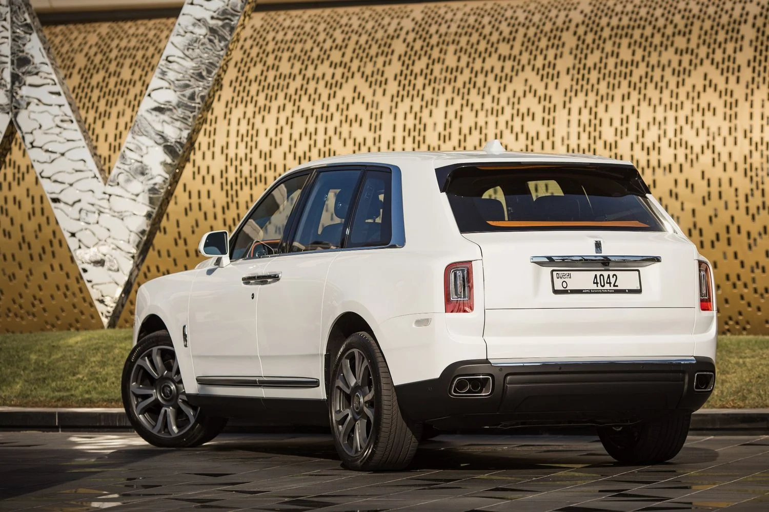ROLLS ROYCE CULLINAN 2023