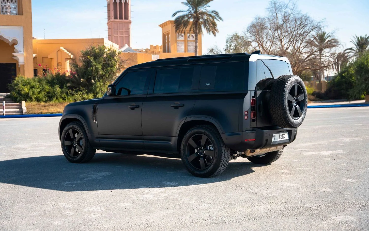 LAND ROVER DEFENDER 2024