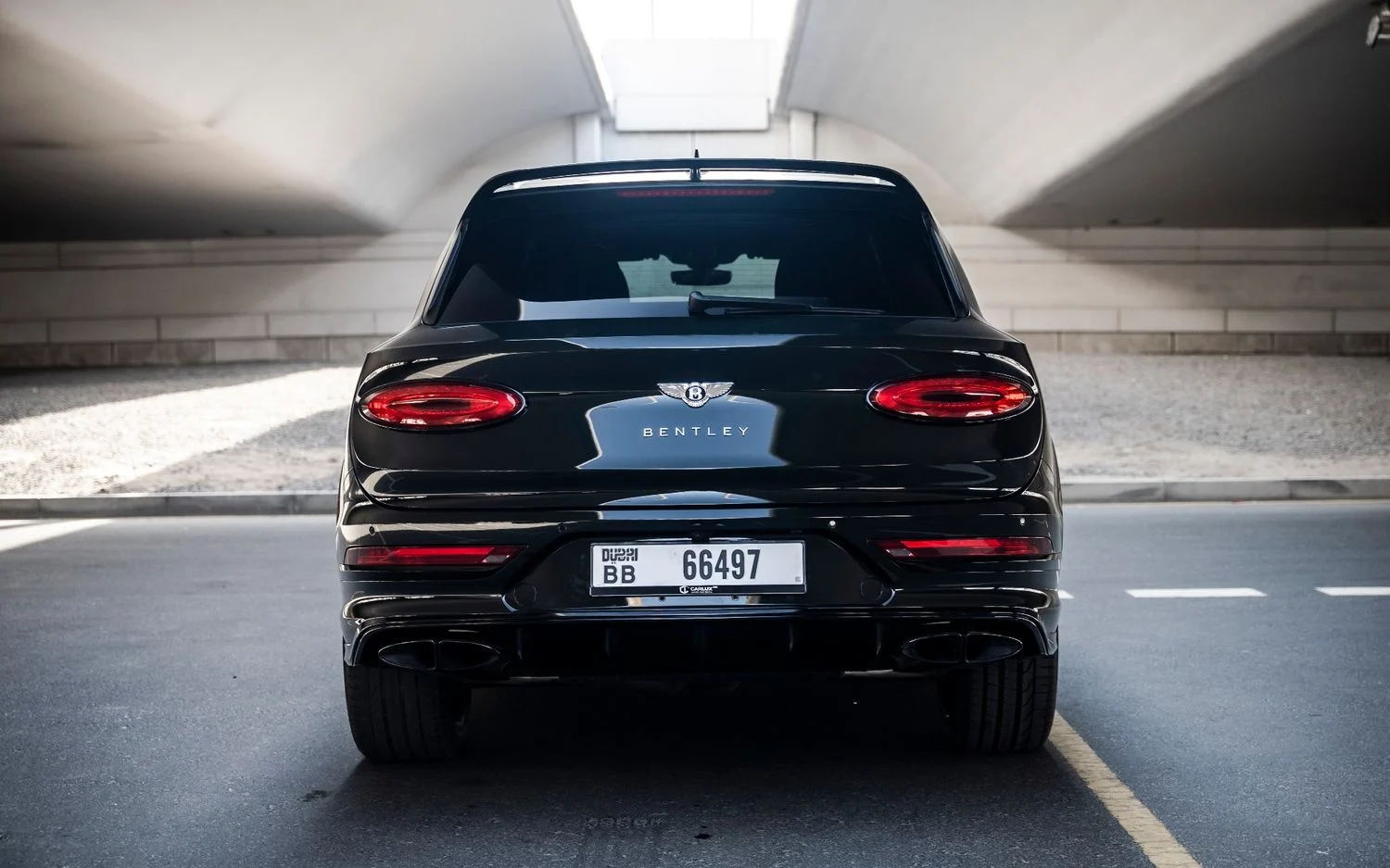 BENTLEY BENTAYGA 2023