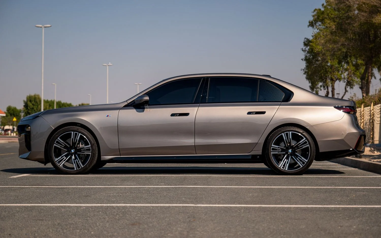 BMW 7 SERIES 2024
