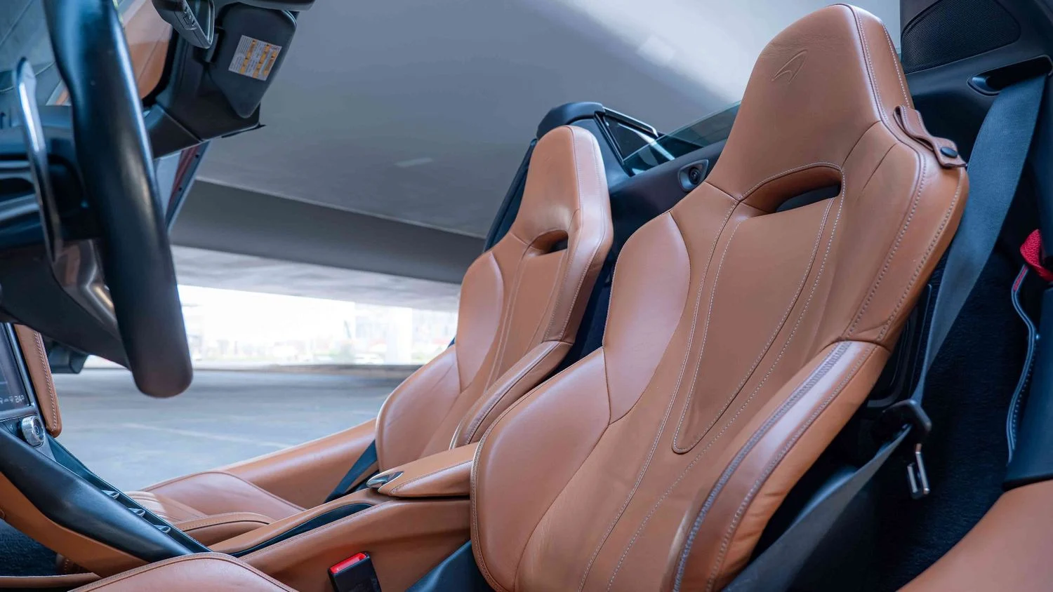 MCLAREN 720S COUPE 2023