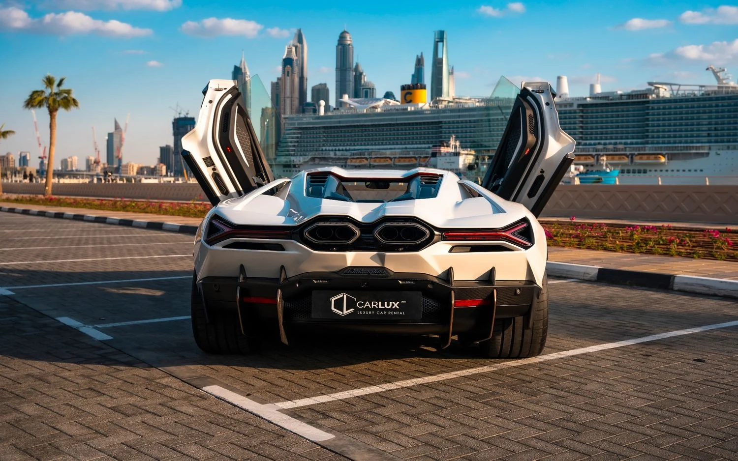 LAMBORGHINI Revuelto 2024