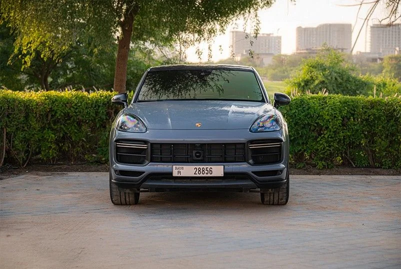 PORSCHE CAYENNE 2025