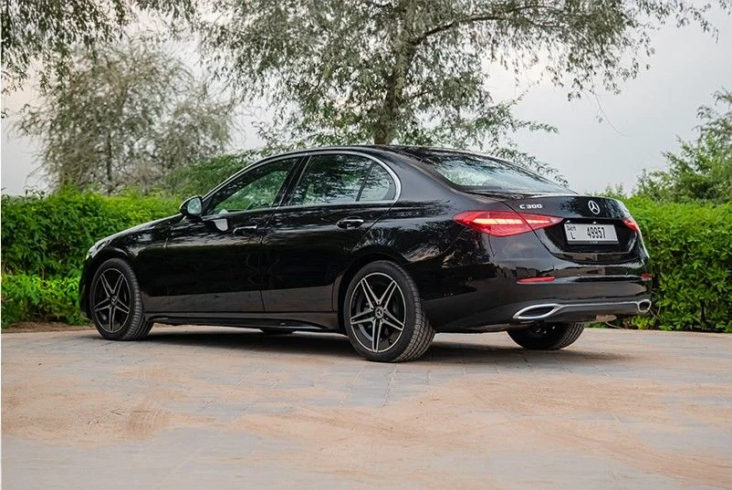 MERCEDES C Class 2025