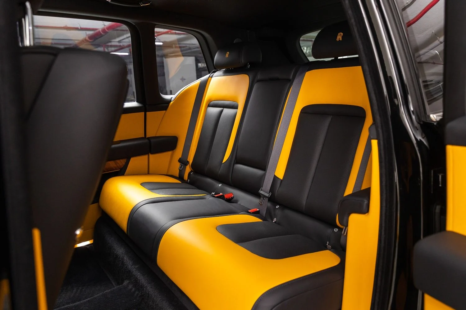 ROLLS ROYCE CULLINAN 2023
