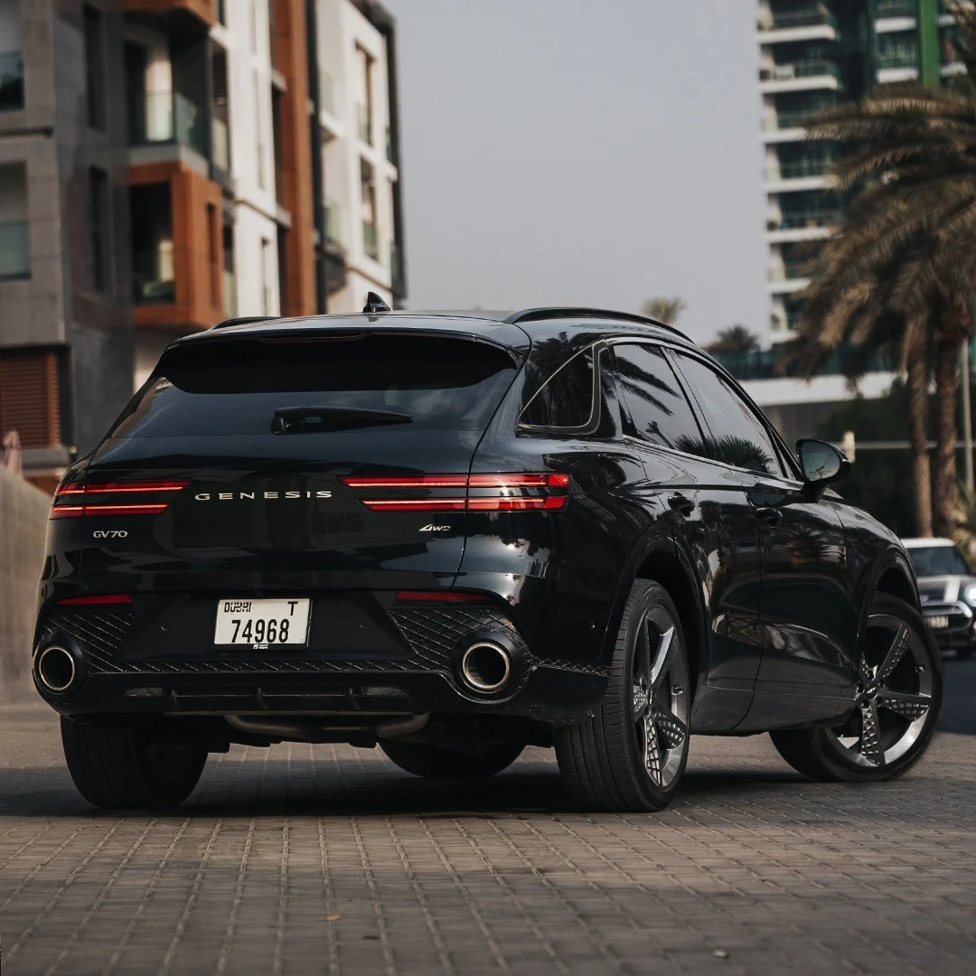 جينيسس GV70 2022