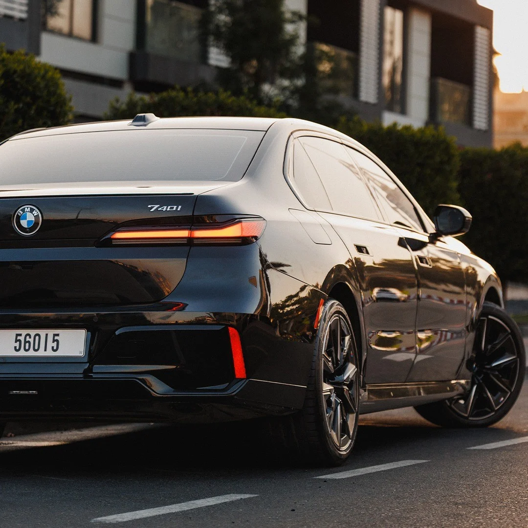 بي أم دبليو 7 SERIES 2024