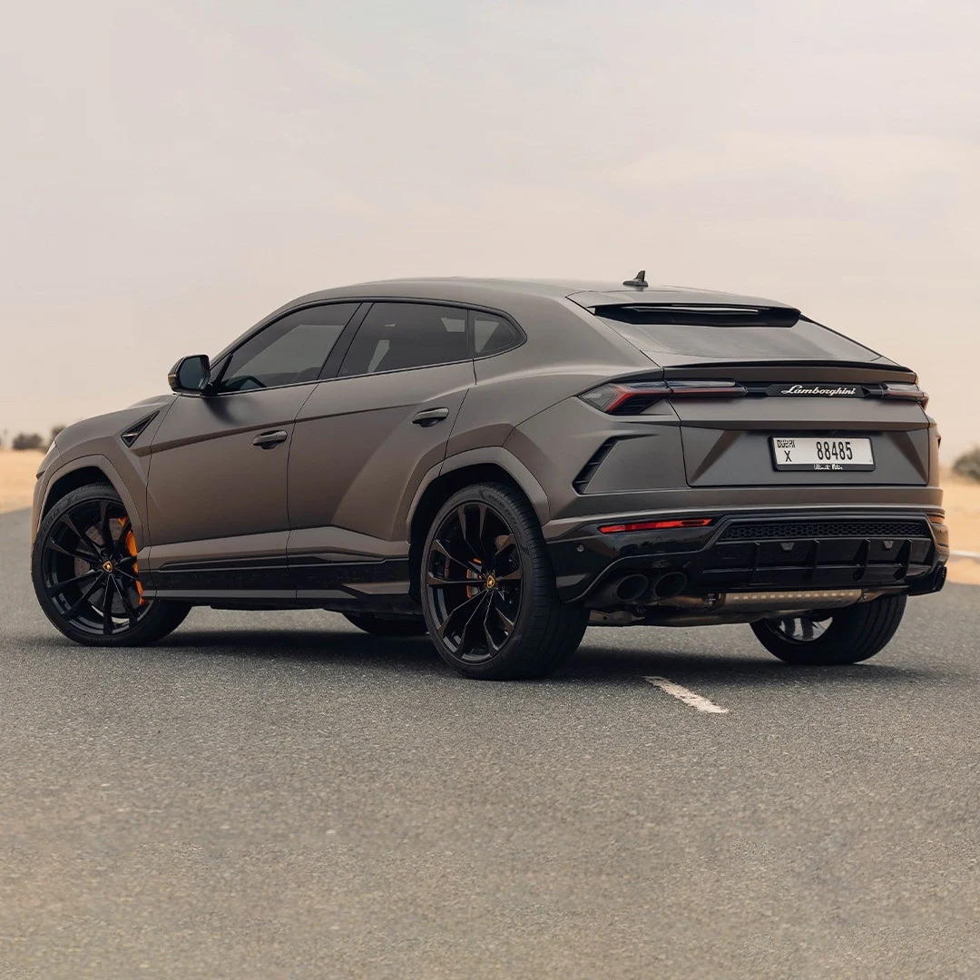 LAMBORGHINI URUS 2022