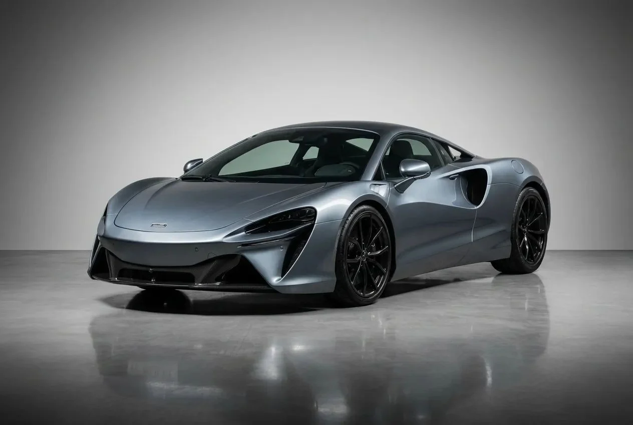 MCLAREN Artura Spider 2025