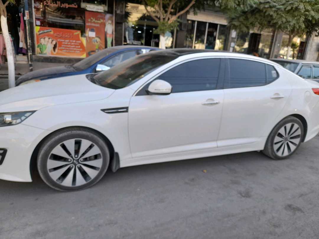 Car Image 2013 Kia OPTIMA 