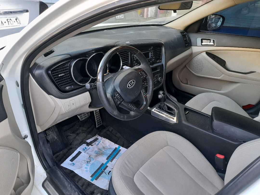 Car Image 2013 Kia OPTIMA 