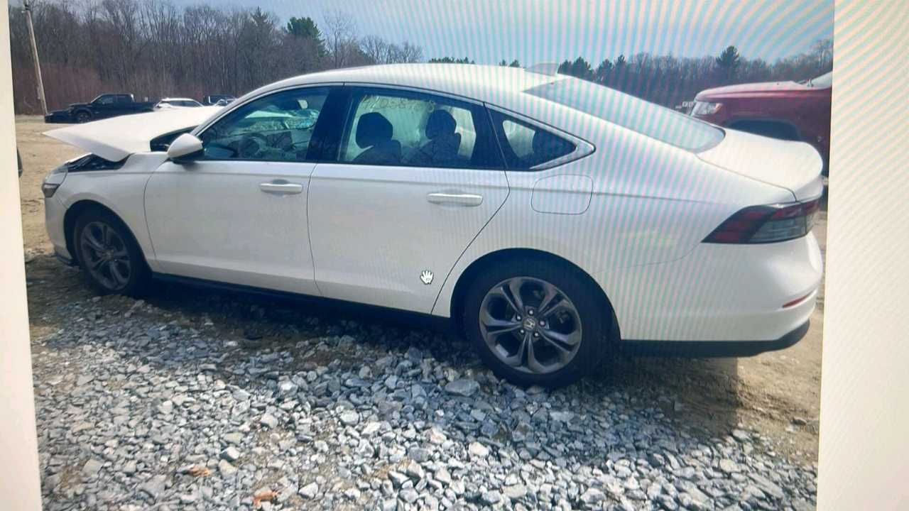 Car Image 2024 HONDA ACCORD