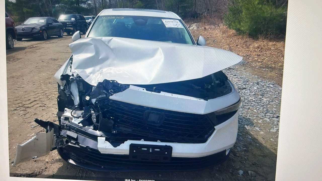 Car Image 2024 HONDA ACCORD