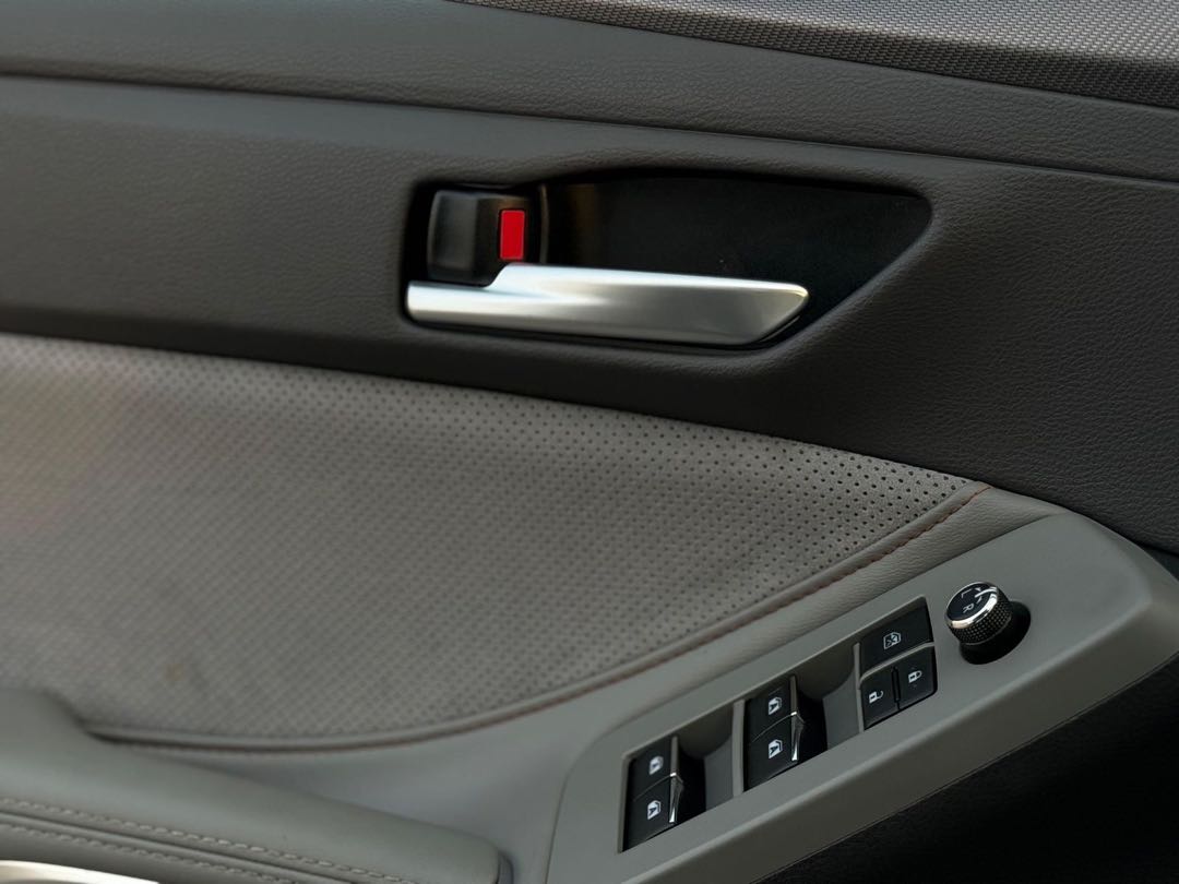 Car Image 2019 TOYOTA AVALON XSE