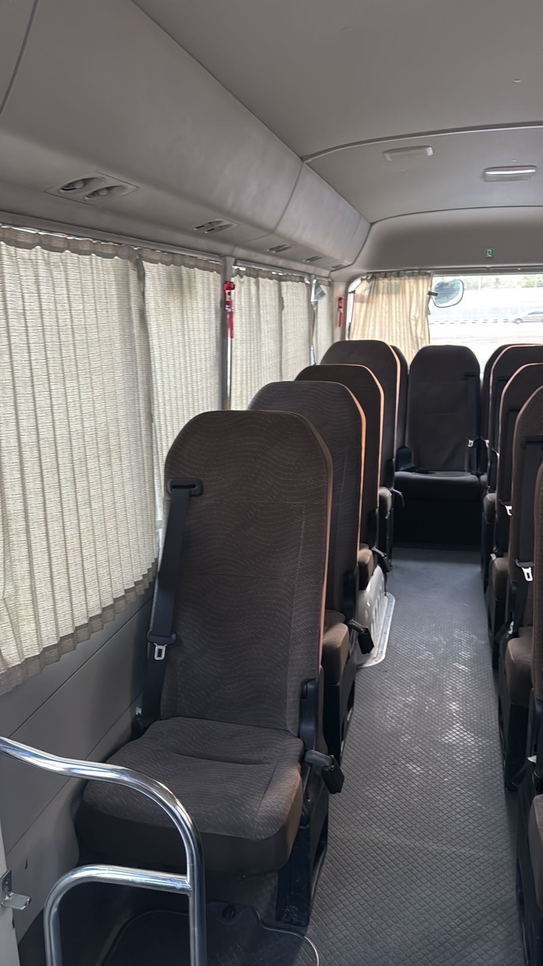 Car Image 2023 TOYOTA COASTER 