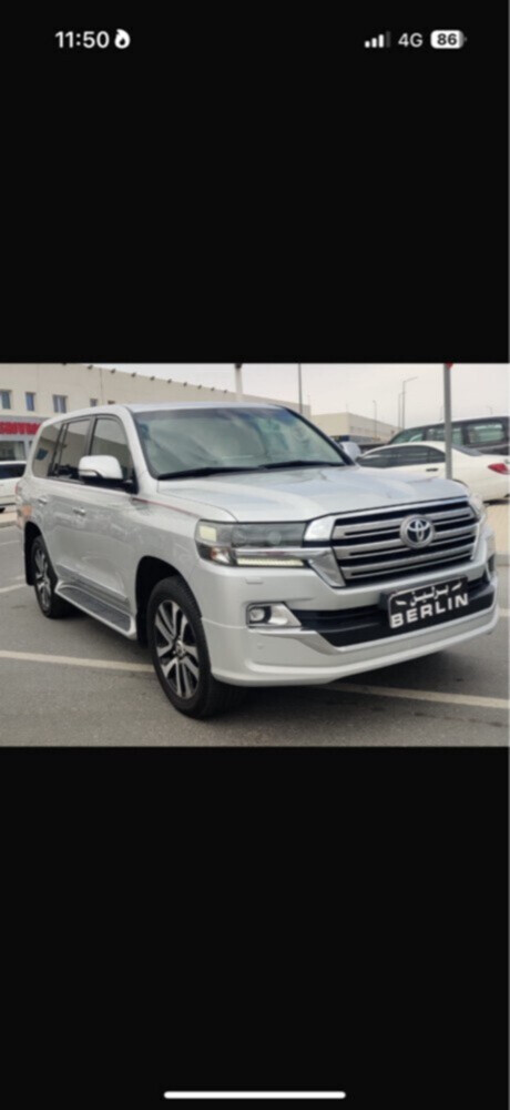 Car Image 2019 TOYOTA LAND CRUISER GX.R