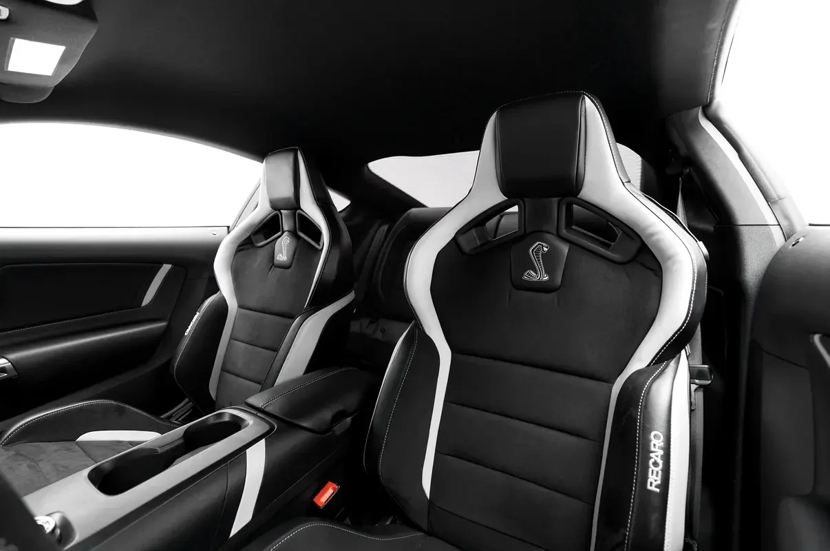 FORD MUSTANG 2022