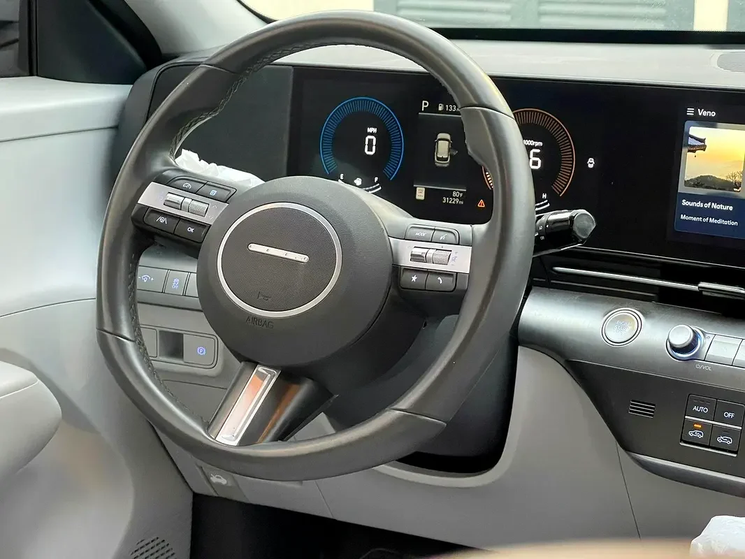 HYUNDAI KONA 2024