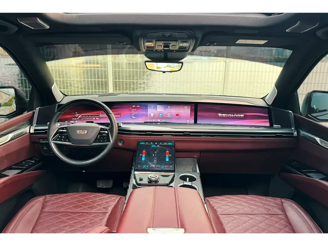 CADILLAC ESCALADE 2026