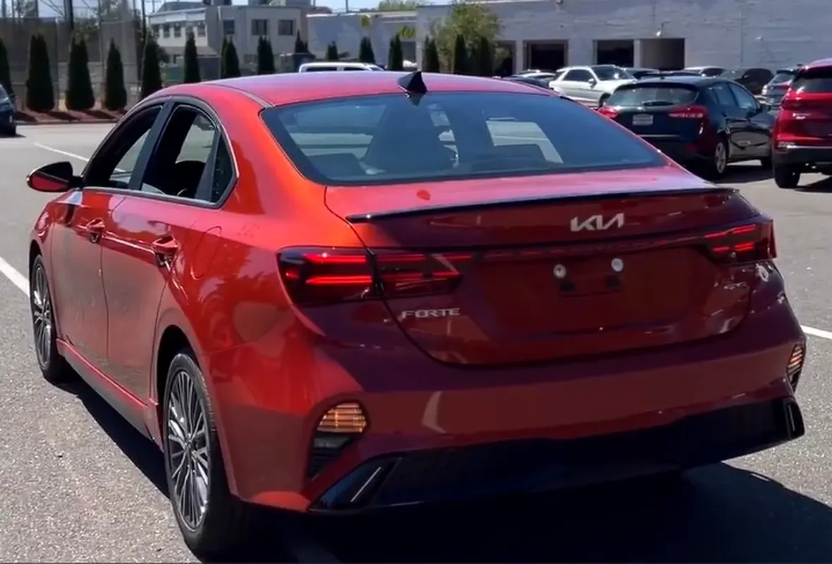 KIA FORTE 2023