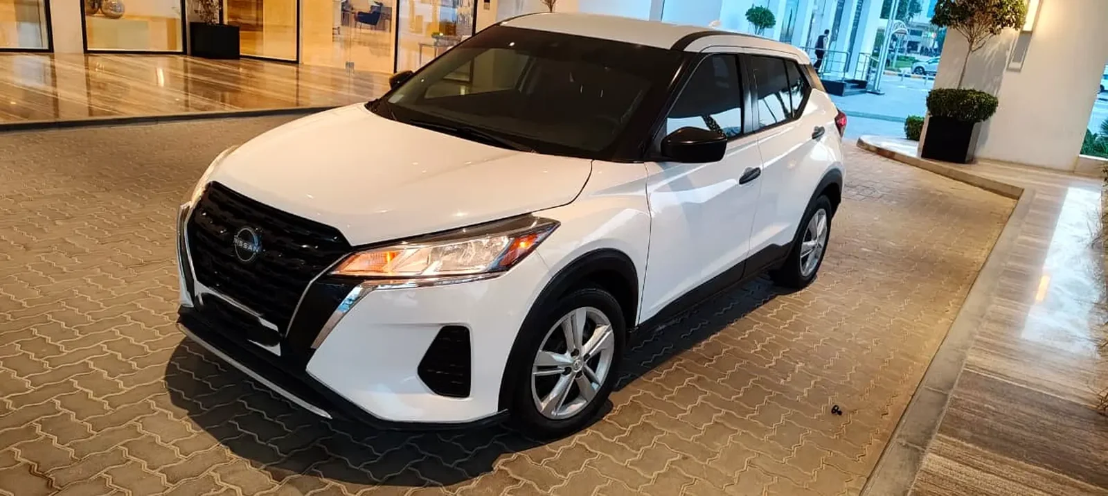NISSAN KICKS 2022